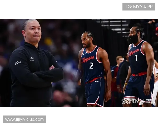 卢教练期待哈登与小卡错开上场时间却遭遇双双体力不支的困境